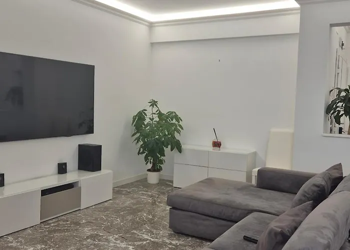 Guru Monteverde 4* Roma
